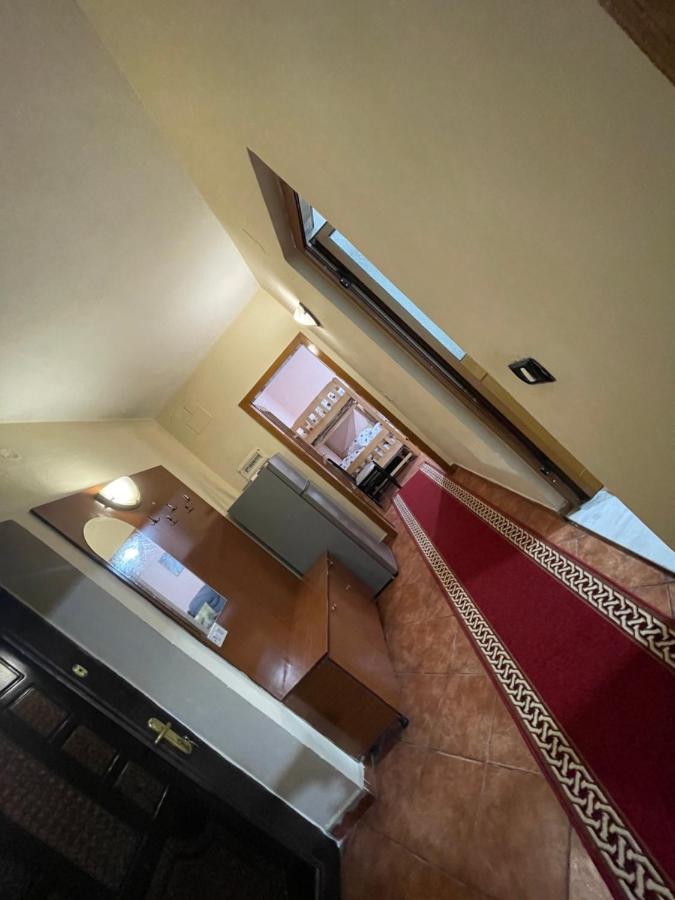 Main Square Tirana Apartment מראה חיצוני תמונה