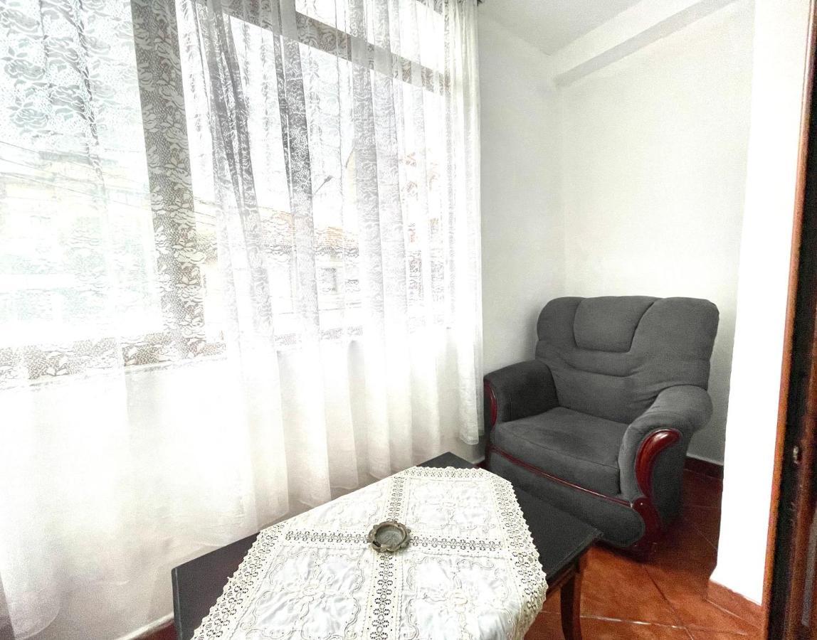 Main Square Tirana Apartment מראה חיצוני תמונה