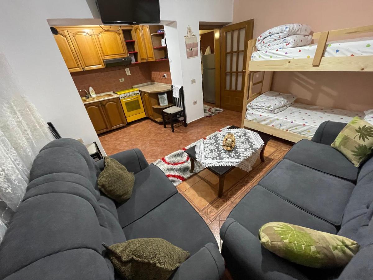 Main Square Tirana Apartment מראה חיצוני תמונה